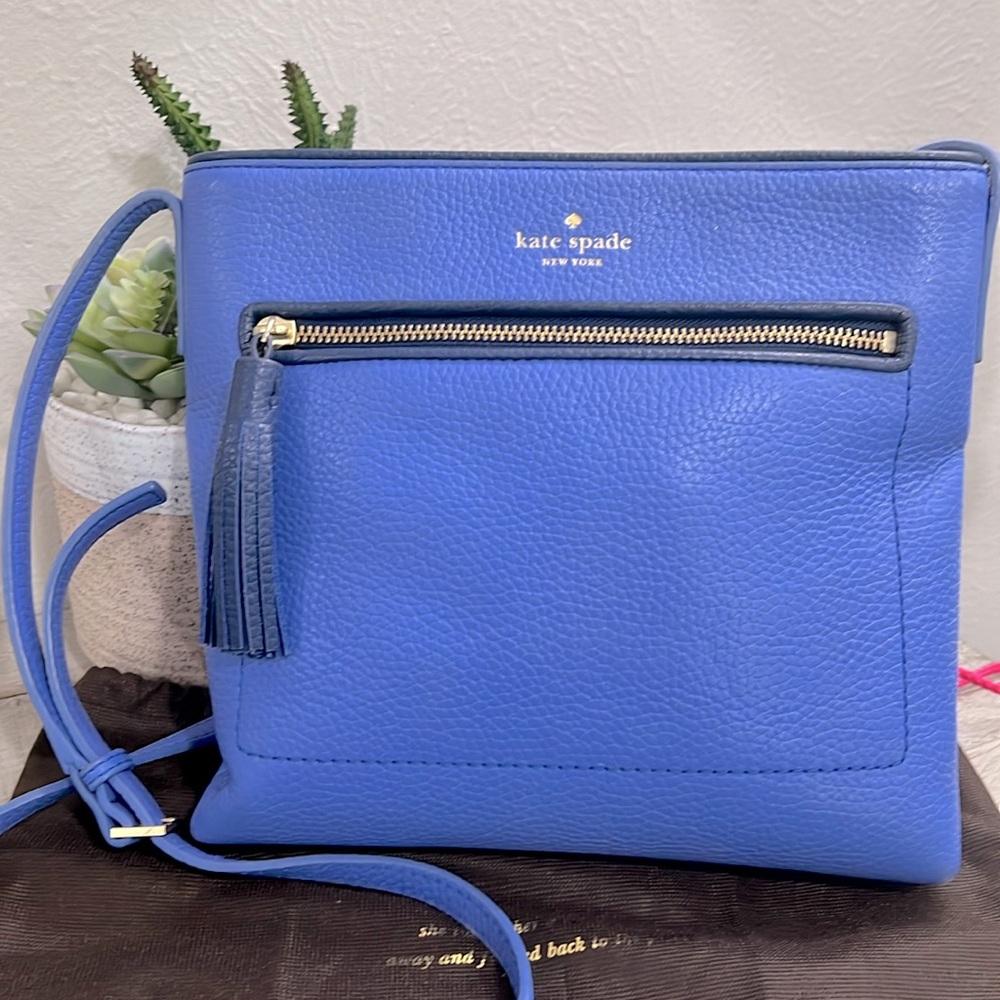 EUC-Kate Spade Crossbody Bag & Dustbag♠️